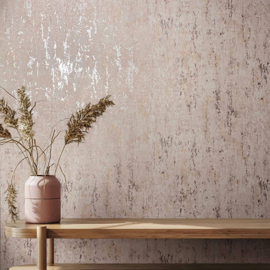 Vliestapete mit schimmerndem Glanz beige Betonoptik