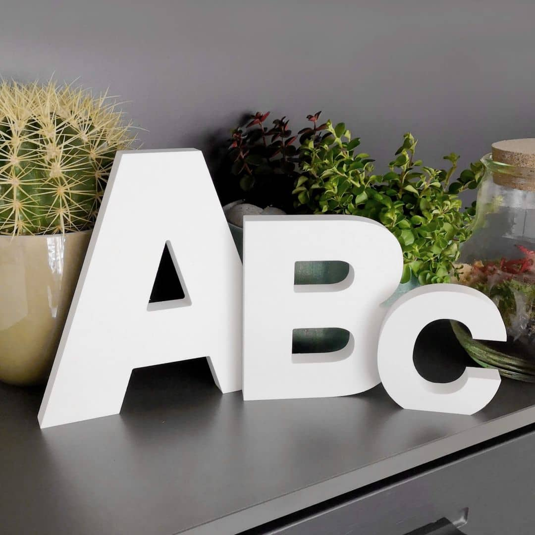 Dekobuchstaben - Schriftart Swiss