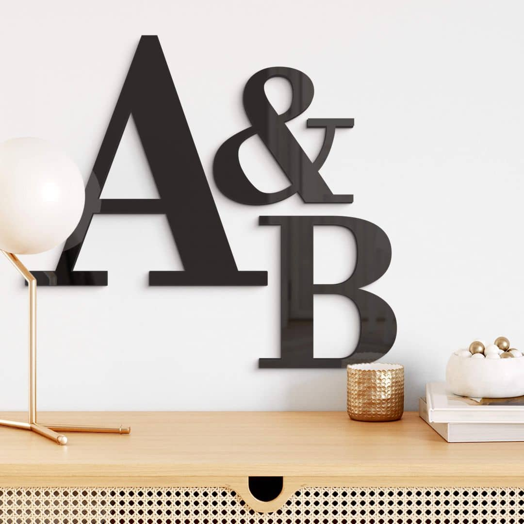 Individuelle 3D-Buchstaben aus Acryl - in Bodoni-Schriftart – für deine Wandgestaltung