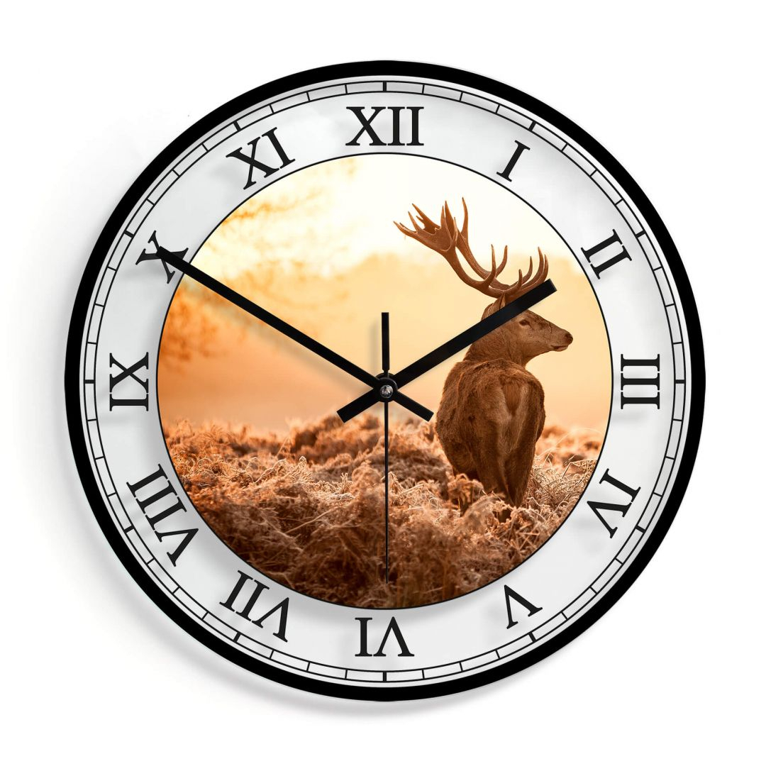 Wanduhr aus Glas - Majestätischer Hirsch Ø30cm