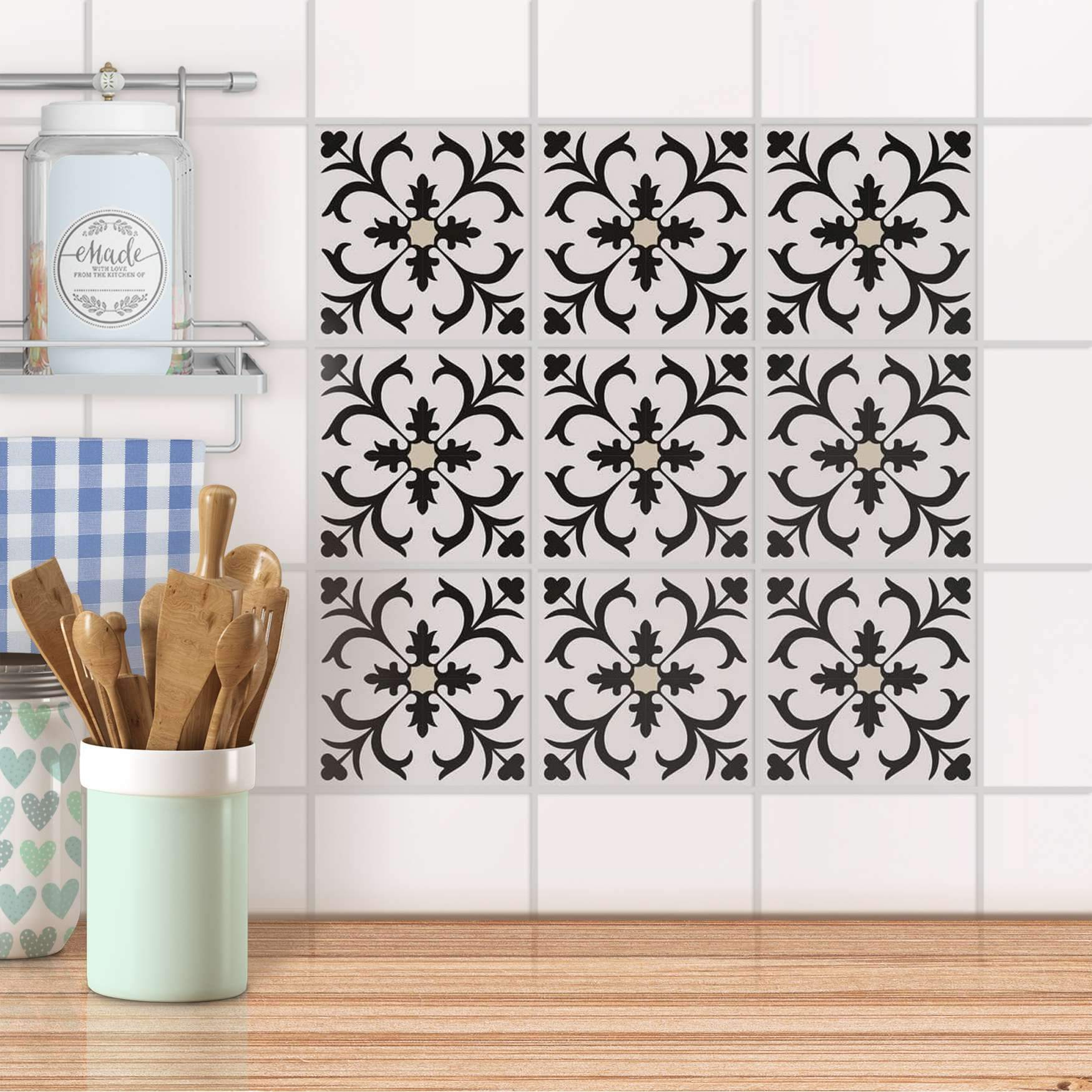 Fliesenaufkleber Set - Black Flower Pattern