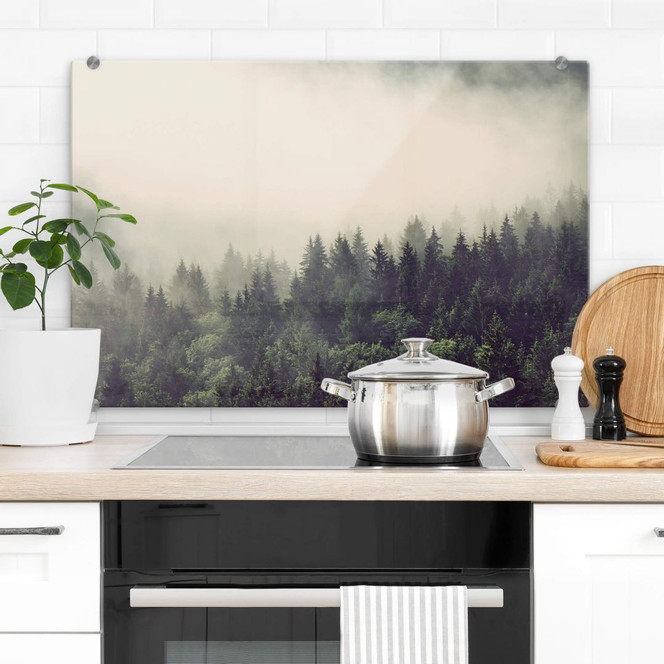 Spritzschutz Nebel im Wald 02