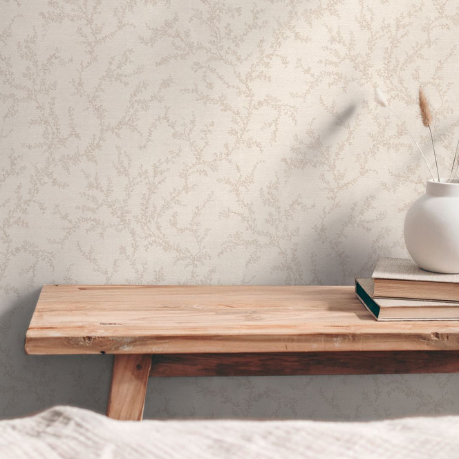 Florale Tapete mit Ranken Creme Beige – Vliestapete dezent strukturiert romantisch
