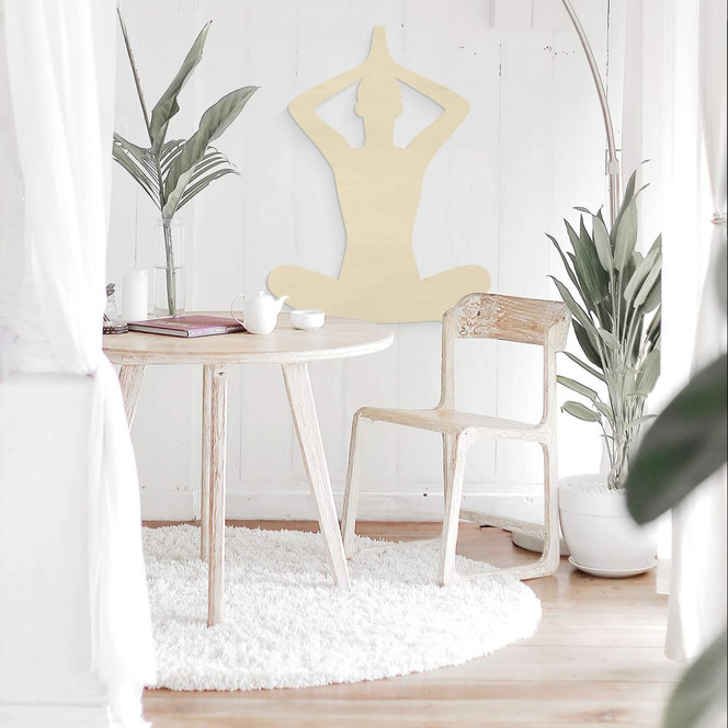 Holzdeko Pappel - Yoga Pose sitzend 02