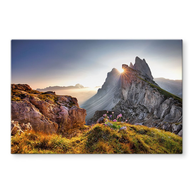 Glasbild Sonnenaufgang über den Bergen in Südtirol