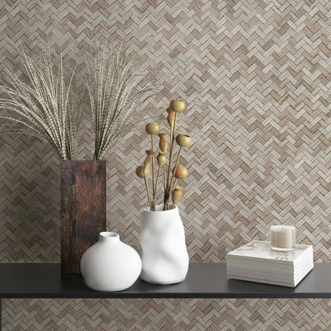Vliestapete im Fischgratmuster mit leichter Holzmaserung beige Struktur