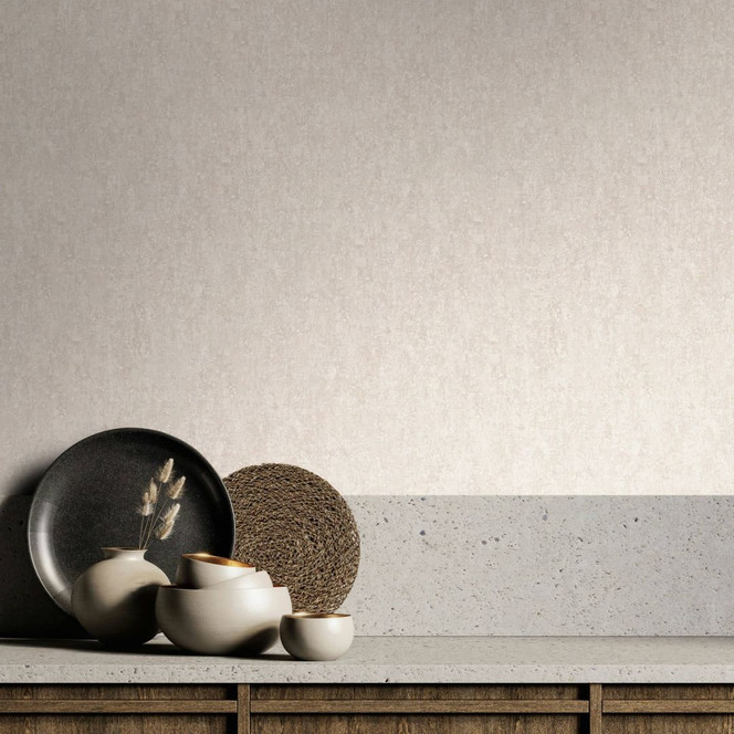 Vliestapete mit matter, leichter Struktur beige, grau Betonoptik