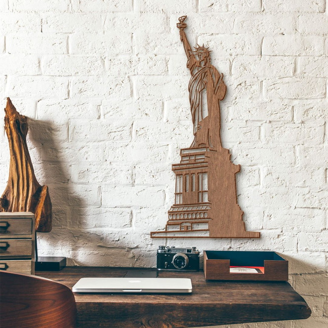 Holzkunst Mahagoni - Freiheitsstatue