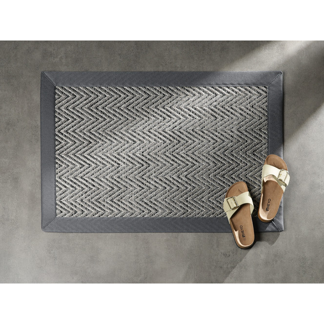 Frieda Fussmatte nach Mass in Grey