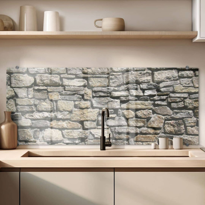 Spritzschutz Natursteinmauer - Panorama