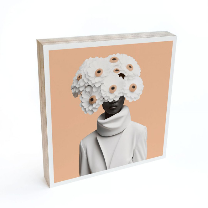 Holzbild zum Hinstellen Lady in Weiss mit Blumen - Treechild - 15x15cm