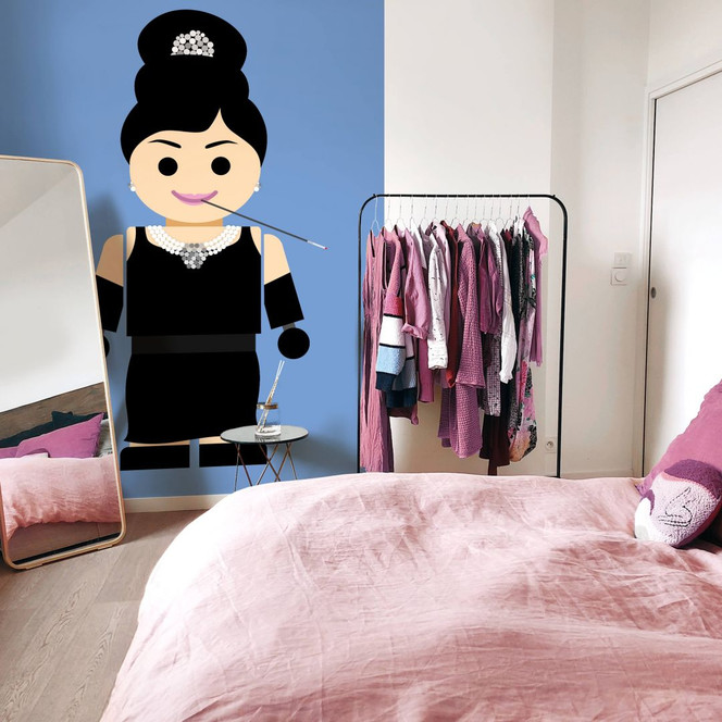 Fototapete Gomes - Audrey Hepburn Spielzeug - 192x260cm - Bild 1