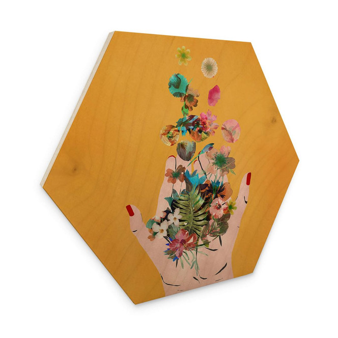 Hexagon Holzbild Treechild - Bunte Blumen in Fridas Händen