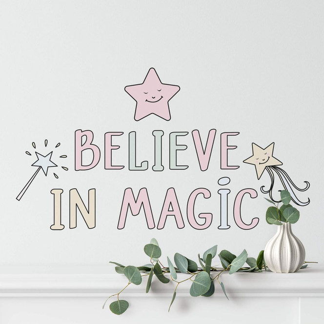 Wandtattoo Kvilis - Schriftzug Believe in Magic