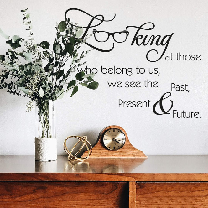 Wandtattoo Looking at those...