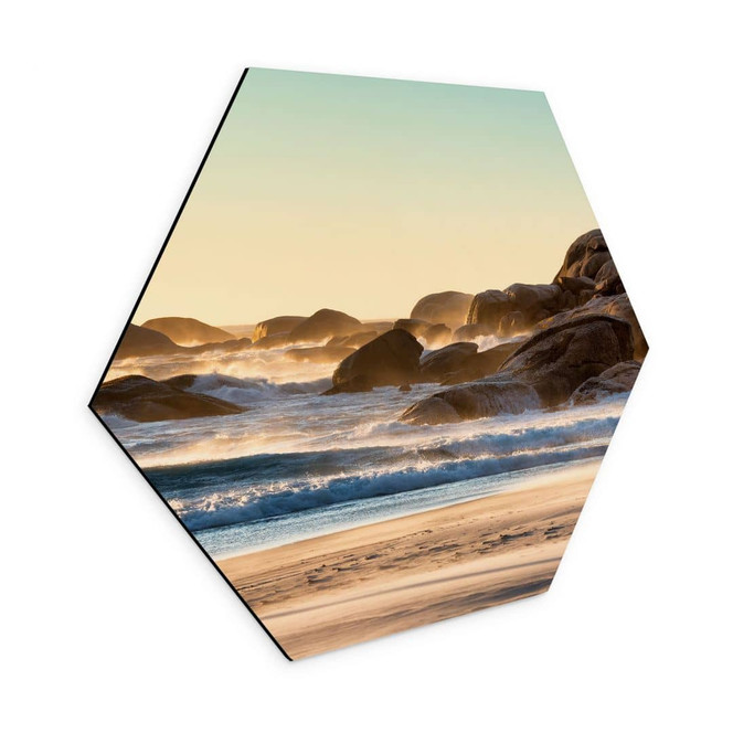 Hexagon Wandbild Strandküste bei Sonnenaufgang in Afrika - Hugonnard - Alu-Dibond