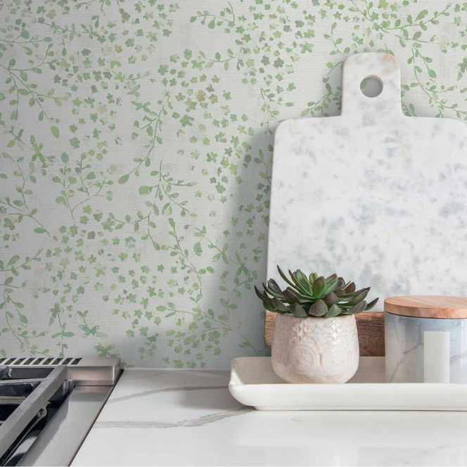 Florale Tapete Blätterranken Aquarell - Vliestapete in Hellgrün Creme - Natürliche Mustertapete