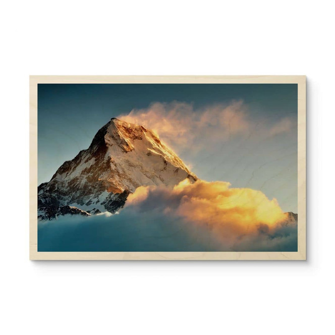 Holzbild Sonnenaufgang über dem schneebedeckten Berg - Annapurna Himal