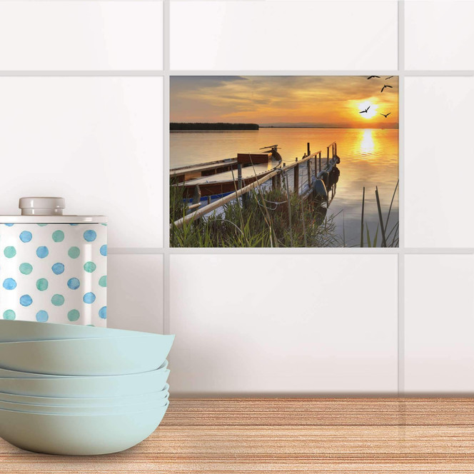 Fliesenfolie - Bridge to the sun