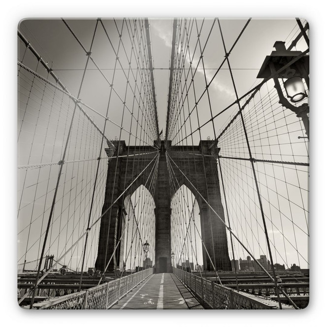 Glasbild Brooklyn Bridge Perspektive - quadratisch