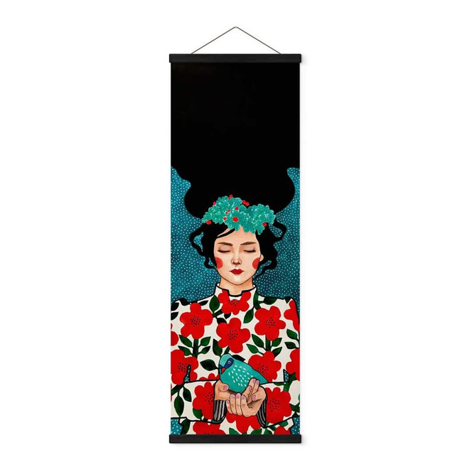 Stoffbild Frau mit kleinem Vogel in den Händen Panorama - Hülya