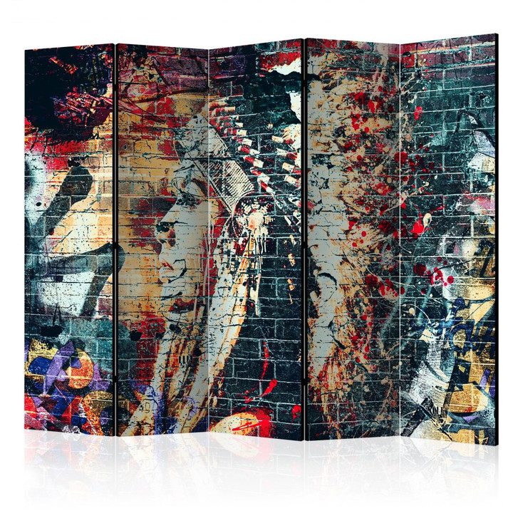 Paravent, Raumteiler freistehend, Trennwand - Kriegerin in der Stadt , 5-teilig - 225 x 172 cm - WA455896