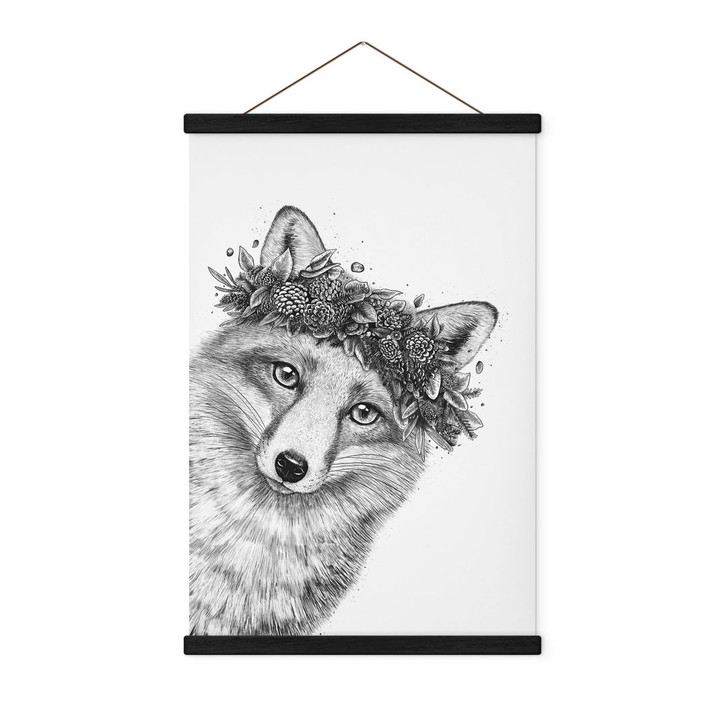 Stoffbild Schwarz-weisser Fuchs mit Blumenkranz - Korenkova - WA434736