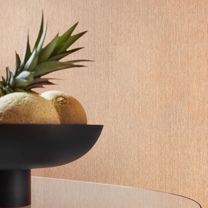 Vliestapete mit feinen Linien und leichter Struktur beige, rot Uni - WA446677