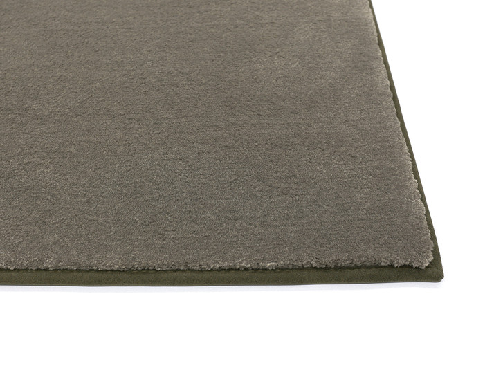 JAB Clarity Paspelteppich Rechteck Wunschmass in 576 - TS510324