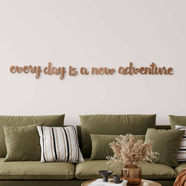 3D Holz Schriftzug Every day is a new adventure - Mahagoni - WA417139
