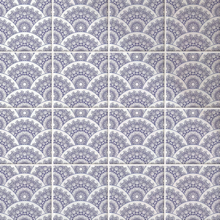 Fliesenaufkleber Geometrische Bögen mit floralem Muster in blau - 12er Set - WA423752