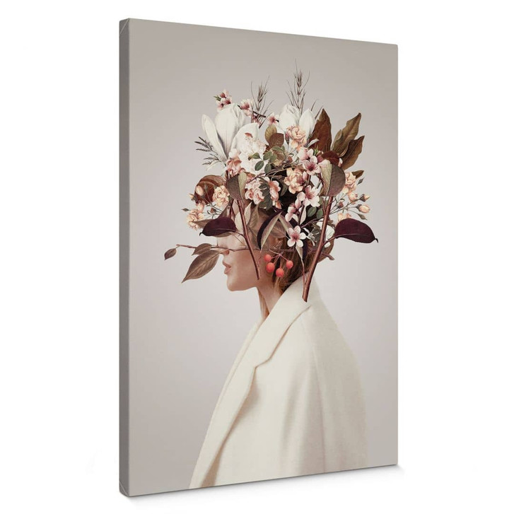 Leinwandbild Moth - Schönheit mit Blumenhut - WA402872