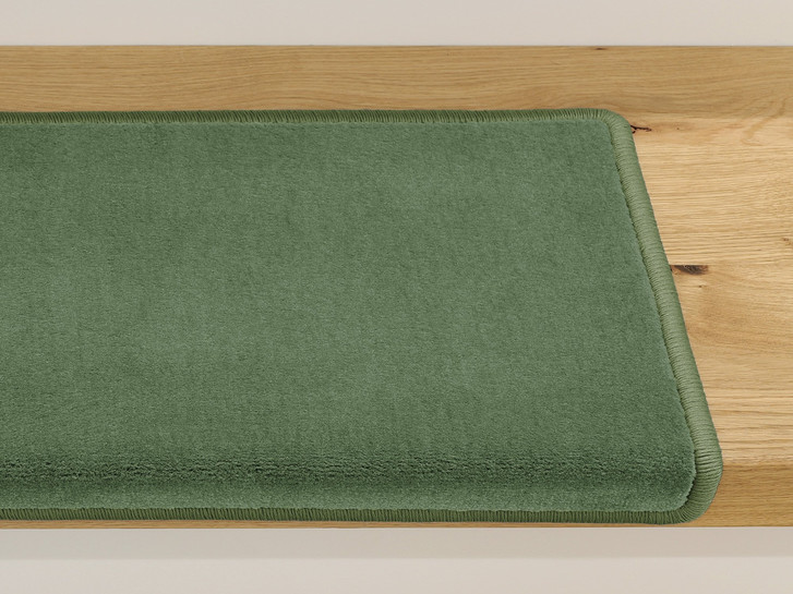 Luca Velours Stufenmatte Rechteckig Wunschmass in Grün - TS487058