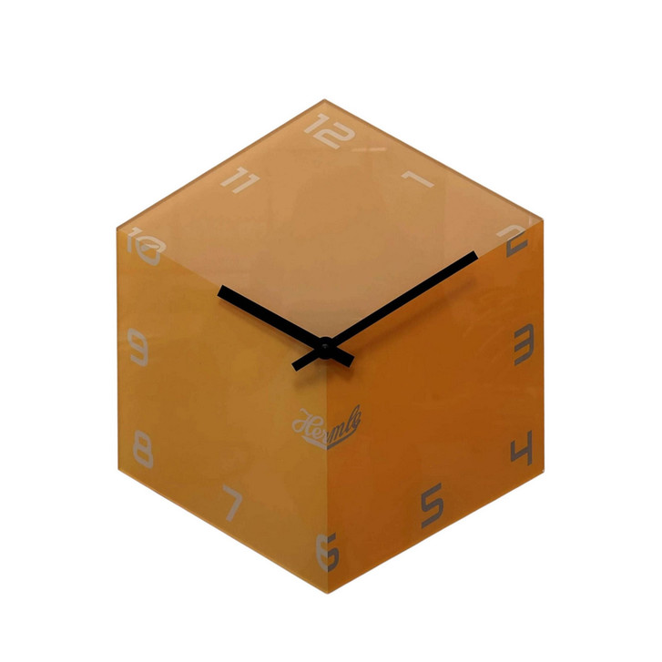 Sechseckuhr 3-D Würfel Gelb mit weissen arabische Zahlen Logo Hermle und MIG - UG100005