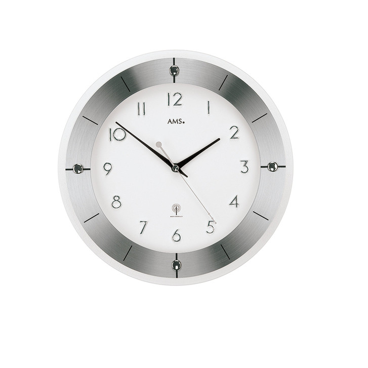 Funkwanduhr modern aus Metall und Glas - UG100512