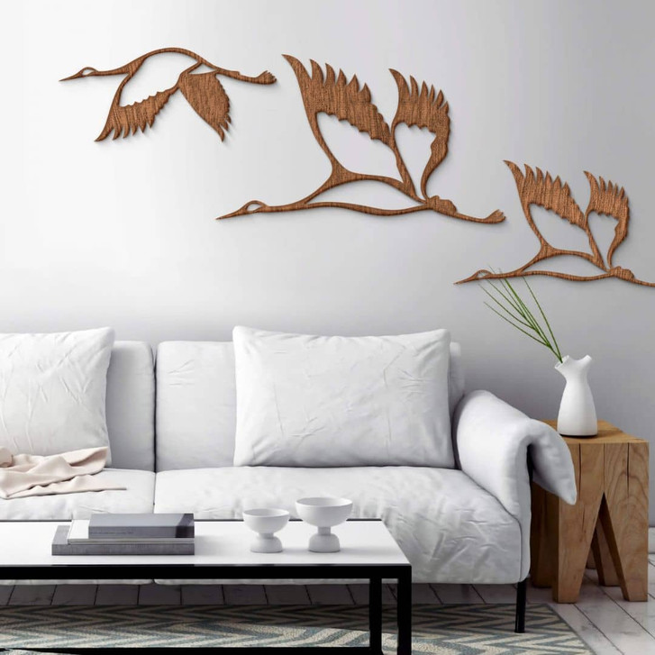 Holzkunst Kraniche aus Mahagoni – Elegante Holzkunst für Ihr Zuhause - WA245377