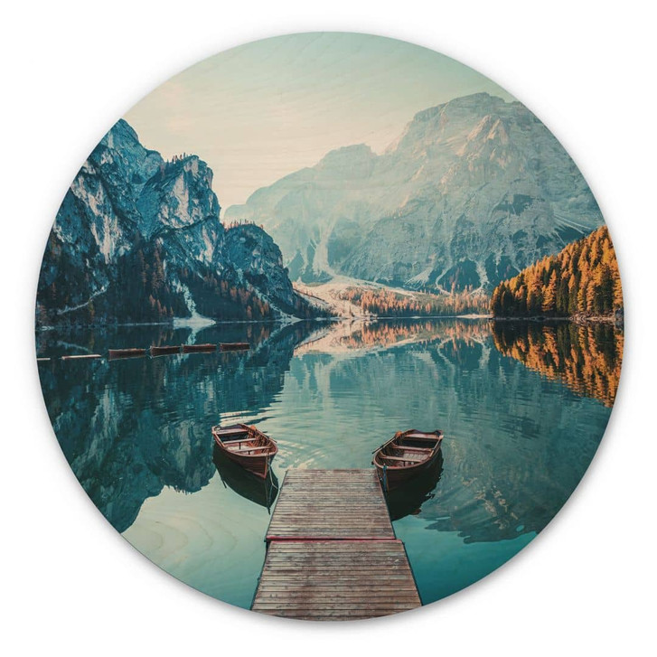 Holzbild Holzsteg am Pragser See in den Dolomiten - Rund - WA432452