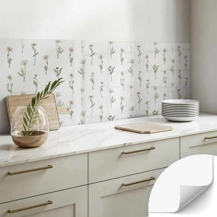 Selbstklebende Küchenrückwand Wiesenromantik mit Feldblumen - Kikki Belle - WA433525