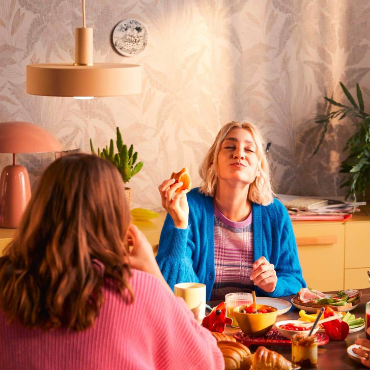 Designer Vliestapete mit feinem Blattwerk in Beige-Creme - Stilvolle Wandgestaltung - WA397147