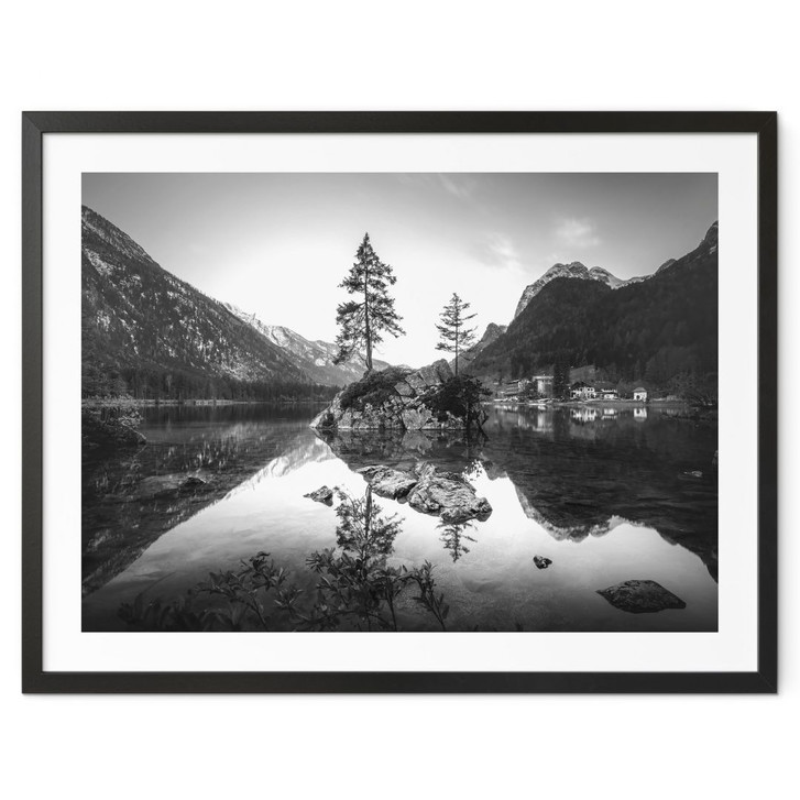 Poster Malerische Landschaft mit glasklarem Bergsee - Hintersee - WA428197